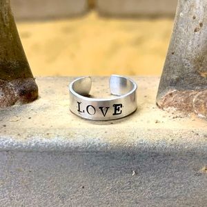 LOVE ring